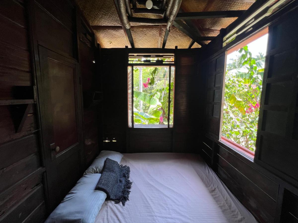 Peaceland Hostel Panglao Exteriör bild